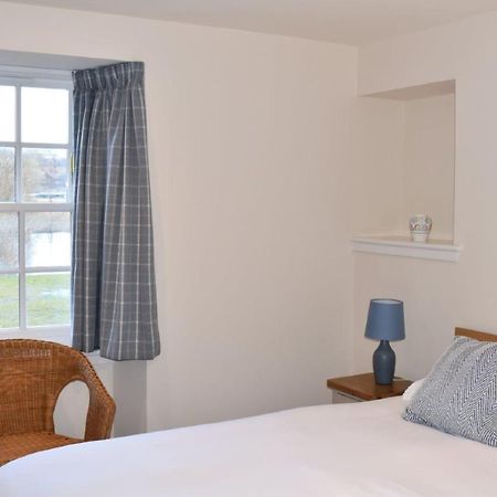 Heron Cottage, Port O Tay Питлохри Екстериор снимка
