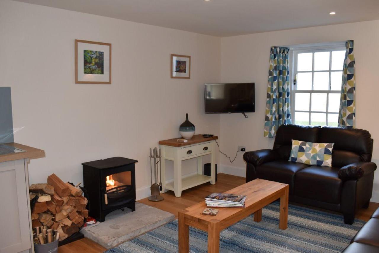 Heron Cottage, Port O Tay Питлохри Екстериор снимка