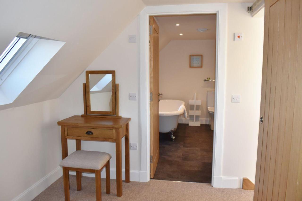 Heron Cottage, Port O Tay Питлохри Екстериор снимка